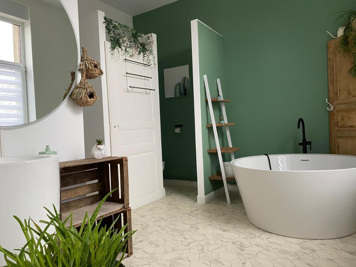 Hypolite Bed & Breakfast Avesnes-sur-Helpe Dış mekan fotoğraf