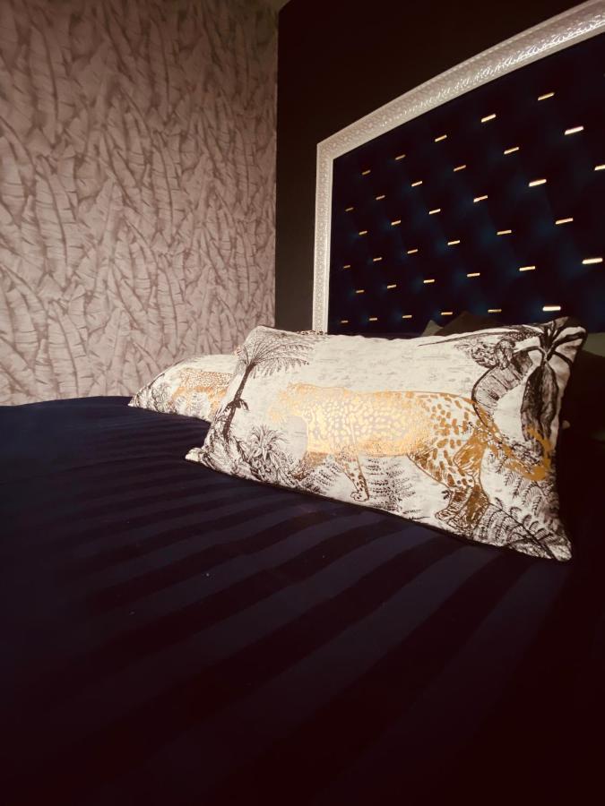 Hypolite Bed & Breakfast Avesnes-sur-Helpe Dış mekan fotoğraf